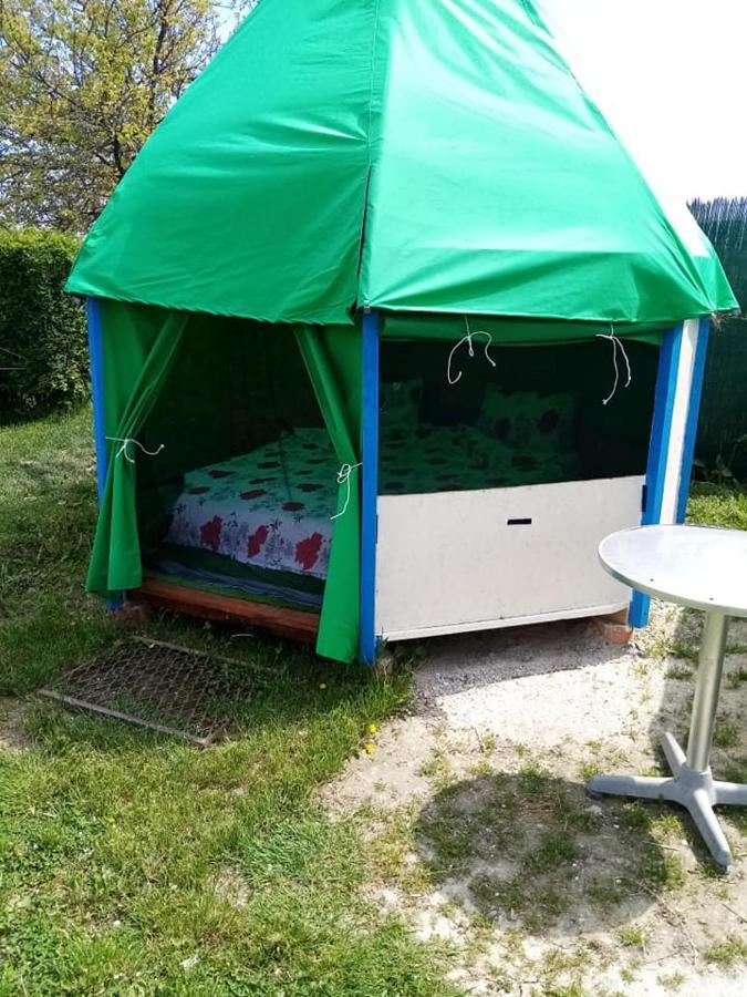 Camping Casuta Mihaela Crisan  Exterior photo